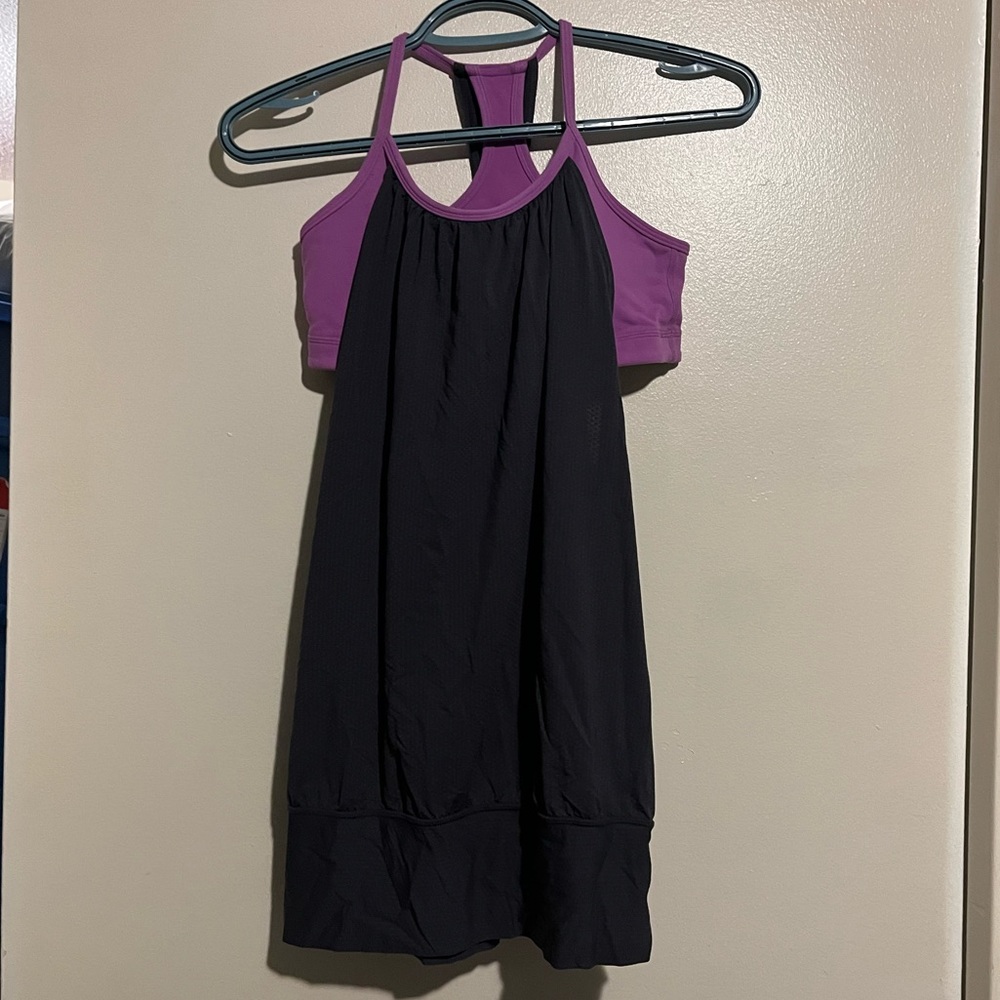 LULULEMON NO LIMITS TANK